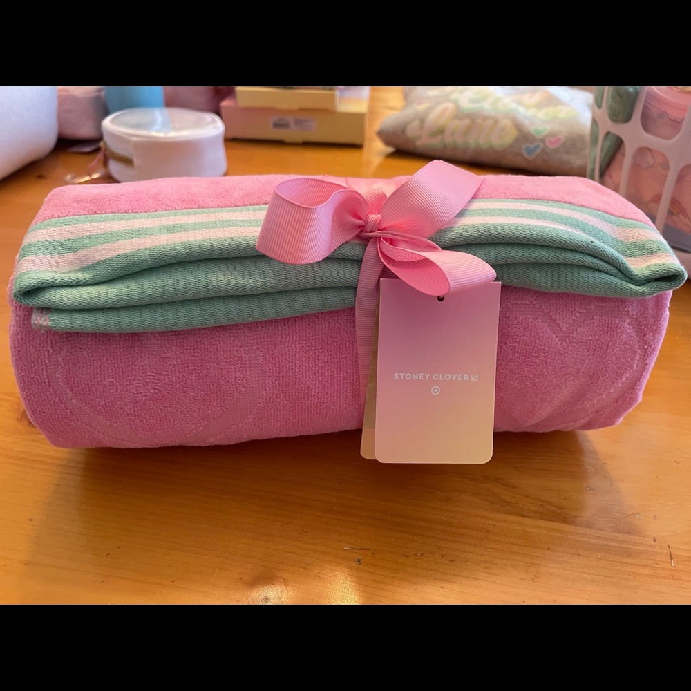 *ACCEPTING OFFERS* Stoney Clover Lane x Target Pink Towel